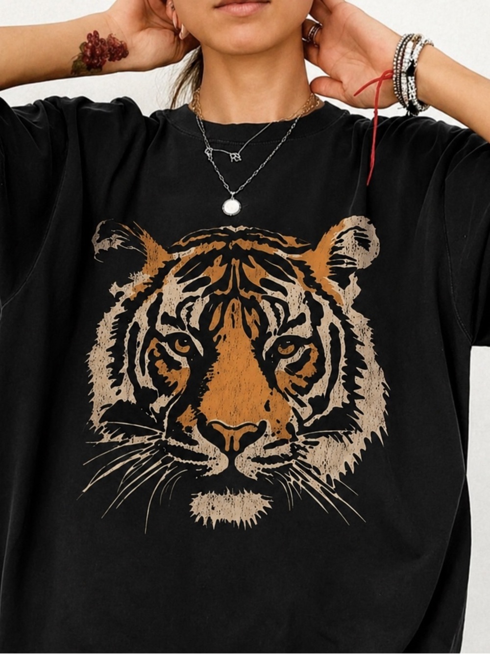 BOUTIQUE BLACK TIGER TEE